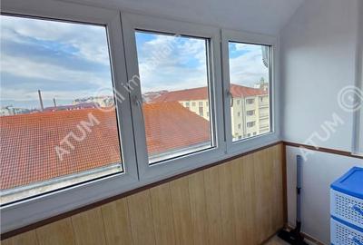 Apartament cu 3 camere decomandat, mobilat în Sud - 5