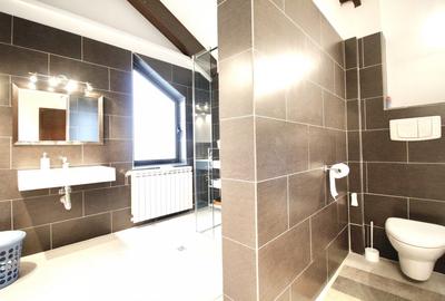 Casă individuală cu 7 camere cu Canalizare în Voluntari - 20