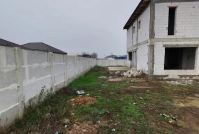 Casă cu 4 camere cu Teren 450 Mp în Malu Mare - 12