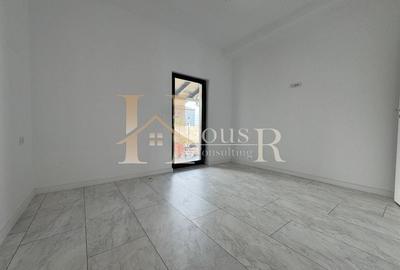 La 5 minute de 4 benzi.Toate Utilitatile.Teren 340 mp - 10