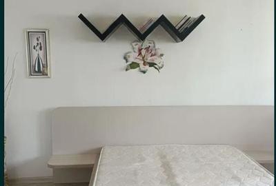 Garsonieră decomandată în Muncii