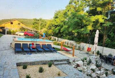 Casă cu 4 camere decomandat cu Teren 7851 Mp în Vintilă Vodă - 3