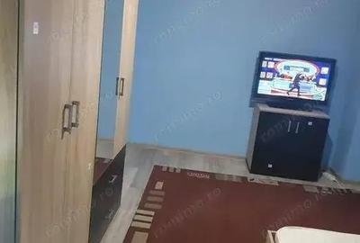 Garsonieră decomandată în UMT - 1