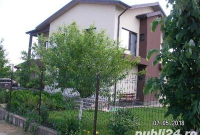 Casă cu 6 camere cu Teren 600 Mp în Central - 2