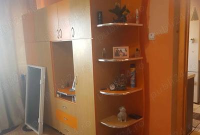 Apartament de vanzare - 1