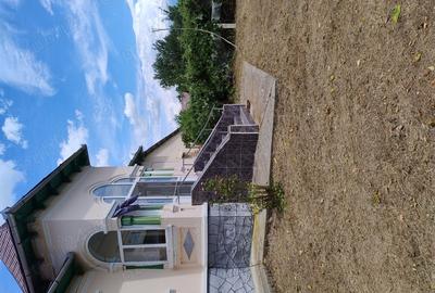 Casă cu 4 camere în Măldărești - 1