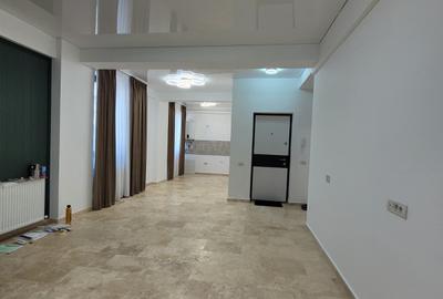 Apartament cu 3 camere semidecomandat în Tomis Nord - 7