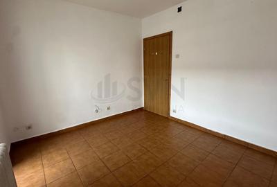 Apartament cu 5 camere decomandat în P-ța Unirii - 4