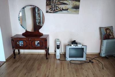 Apartament cu 3 camere semidecomandat în Sulina - 7