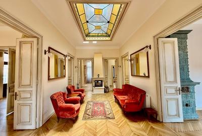 Apartament cu 5 camere semidecomandat în Calea Victoriei