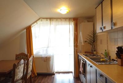 Casă individuală cu 8 camere cu Canalizare în Someșeni - 1