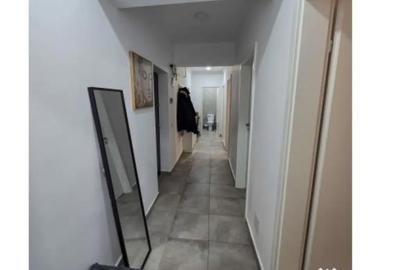 Apartament cu 3 camere decomandat în Apărătorii Patriei - 1