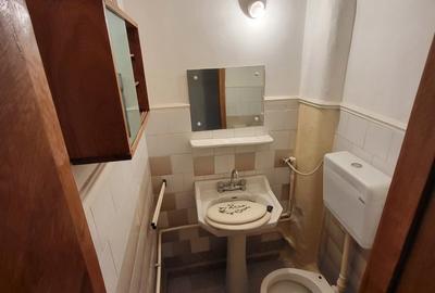 Apartament cu 3 camere decomandat în Pârscov - 5