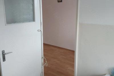 Garsonieră decomandată în Dristor - 5