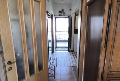 Garsonieră decomandată, mobilată în P-ța Muncii - 10