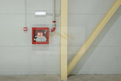 Spațiu comercial, de 2,000 mp, în Central - 15