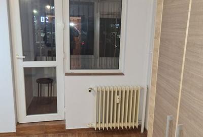 Garsonieră decomandată în Dristor - 6