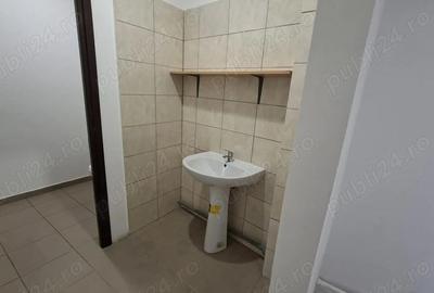Inchiriere spa?iu comercial situat in zona ultracentrala a Ploie?tiului, strada Decebal - 3