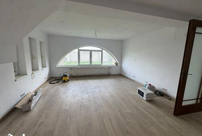 Casă cu Teren 1100 Mp în Central - 16