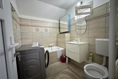 Casă cu 5 camere cu Teren 250 Mp în Colentina - 1