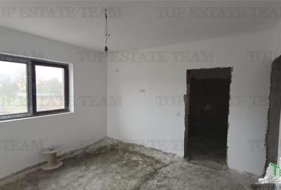 Casa de vanzare cu perete individual - Intimitate si confort garantate! - 8