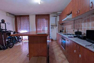 Apartament cu 3 camere decomandat în Bună Ziua - 6