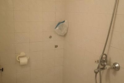 Garsonieră decomandată în Blașcovici