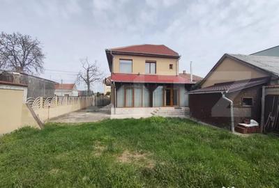 Casă cu 5 camere cu Teren 480 Mp în Iosia - 3