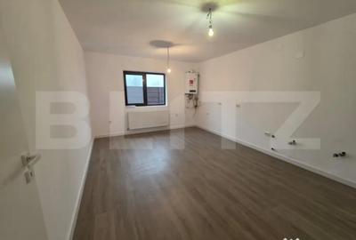 Casă cu 4 camere cu Teren 400 Mp în Central - 18