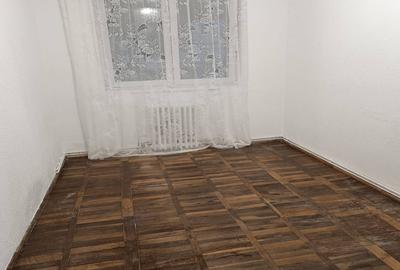 Apartament 3 camere, etaj parter/4, de vânzare în Gheorgheni, zona Hotel-Royal - 4