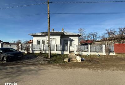 Casă cu 3 camere cu Teren 900 Mp în Central - 15