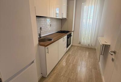 Apartament cu 2 camere decomandat în Tunari