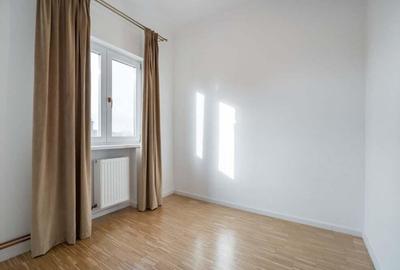 Apartament cu 3 camere semidecomandat în P-ța Universității - 2