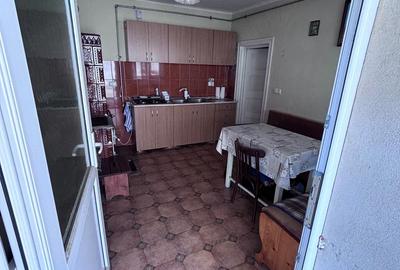 Casă cu Teren 1300 Mp în Central - 4