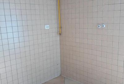 Vanzare 2 camere bloc de 15 ani - 4