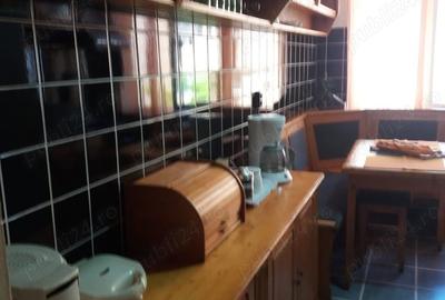 Apartament cu 4 camere semidecomandat în Orșova - 1