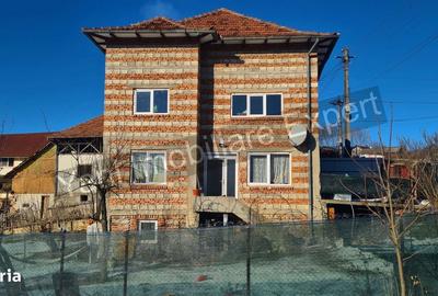 Casă cu 3 camere în Vernești - 1