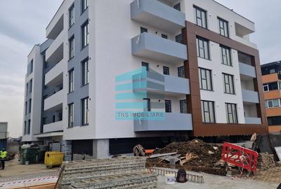 Apartament cu 3 camere decomandat în Titan - 2