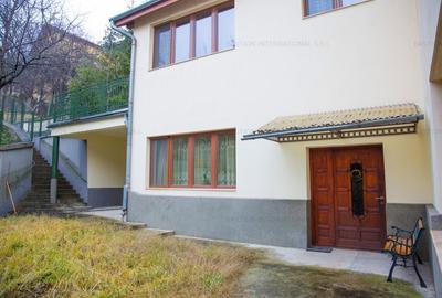 Vila splendida cu 500 mp utili de vanzare in Cluj centru, pe teren de 1645 mp - 3