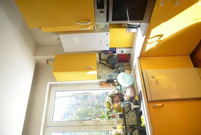 Apartament cu 3 camere decomandat în Central - 3