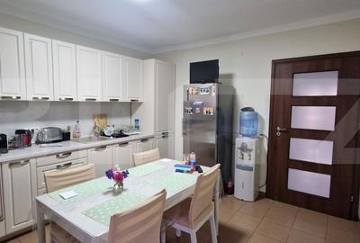 Casă cu 4 camere în Șimnicu de Jos - 5