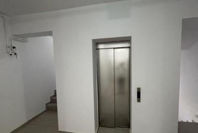 Apartament cu 3 camere decomandat în Tomis Nord - 2