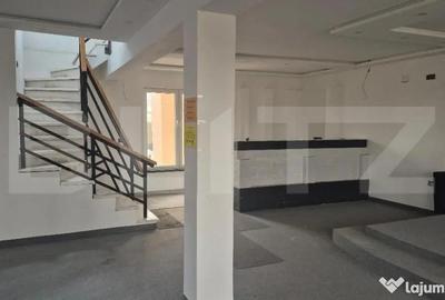 Apartament cu 4 camere decomandat în Careiului - 1