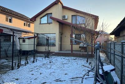 Casă cu 4 camere în Brestei