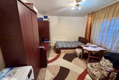 Spațiu comercial, de 85 mp, în Central - 2