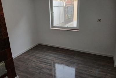 Duplex cu 4 camere cu Teren 235 Mp în Plopi - 10