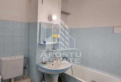 Apartament cu 2 camere, decomandat, etaj 1, zona Cal. Aradului - 5