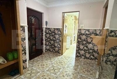 Apartament cu 3 camere decomandat în Obcini