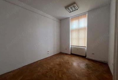 Vand apartament 3 camere zona Ultracentrala - ID : RH-40552-property - 3
