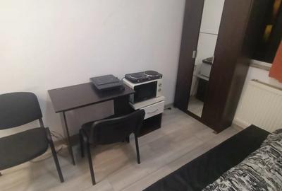 Proprietar,Libera Acum, In Complexul Studen?esc,Etaj 2,Str Milcov,165 E,De Vazut - 7